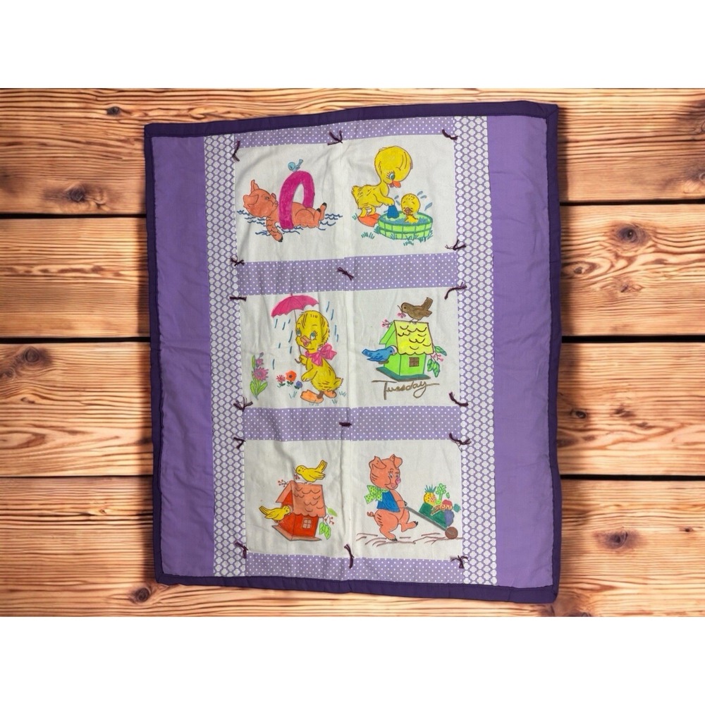 VTG Handmade Baby Quilt Hand Embroidery Farm Animals And Birds 30" X 27"